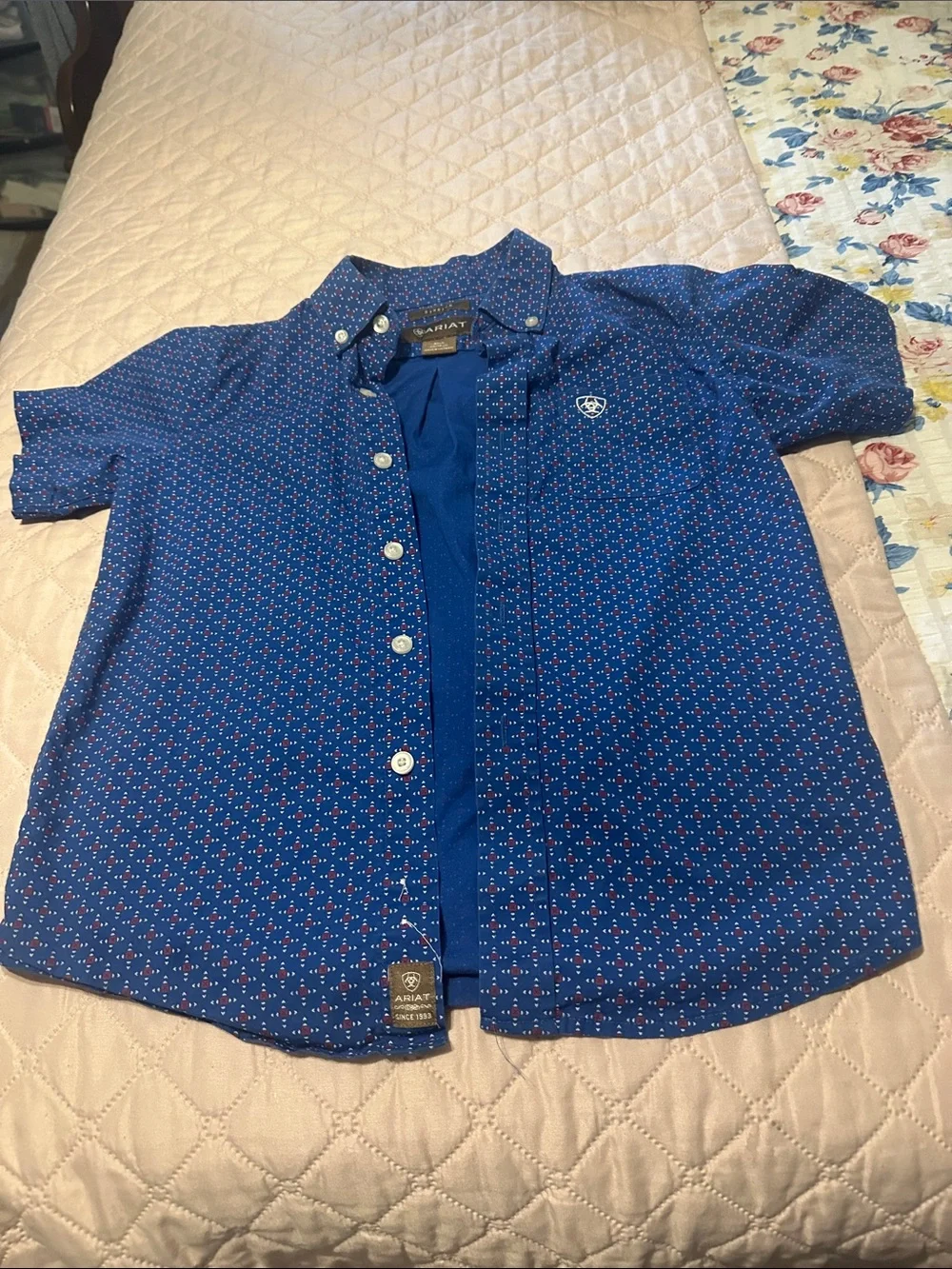Ariat Blue Short-Sleeve Button-Down Shirt with Micro Dot Print - Picture 1 of 6
